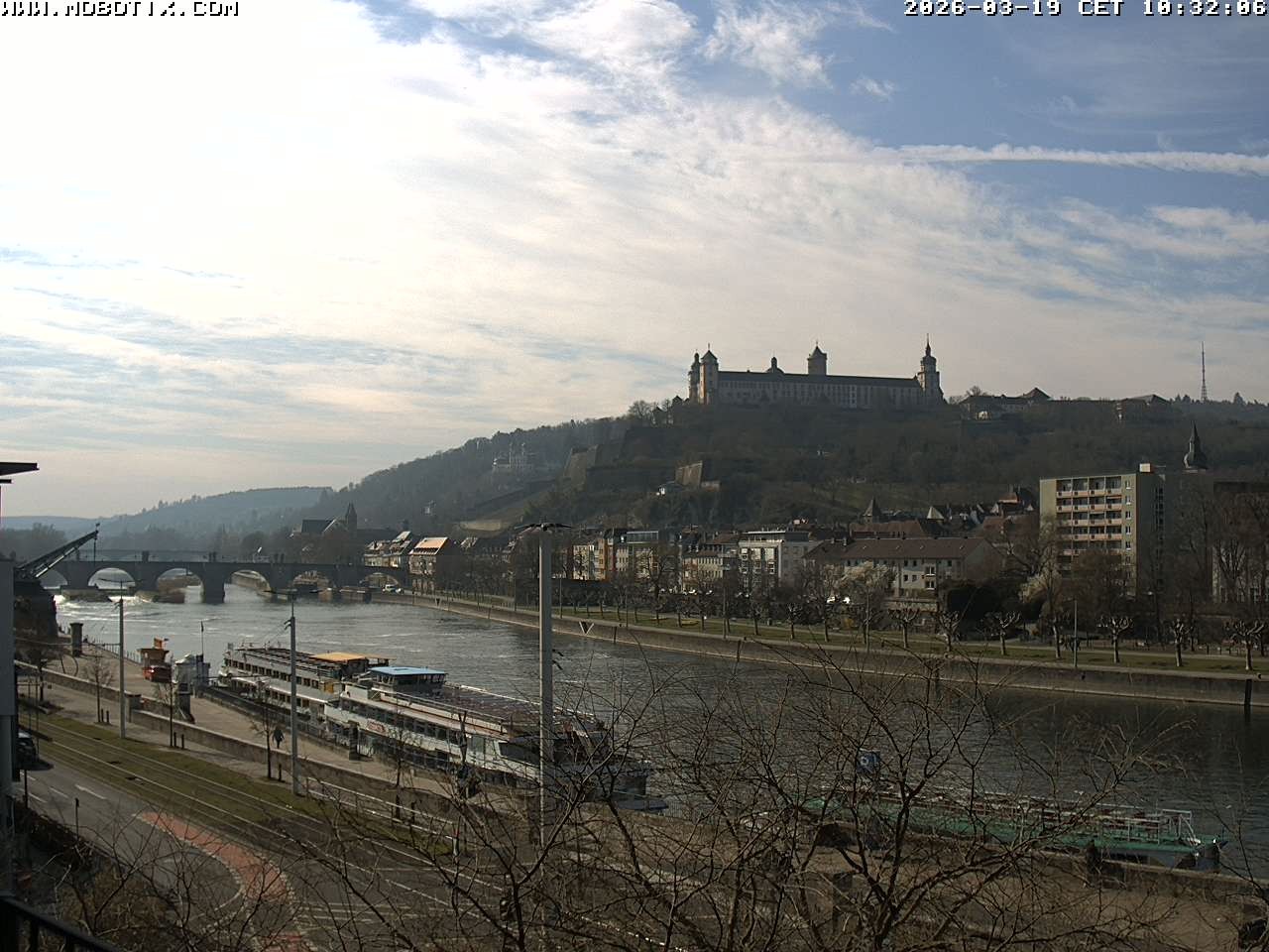 Archiv Foto Webcam Würzburg - Festung Marienberg