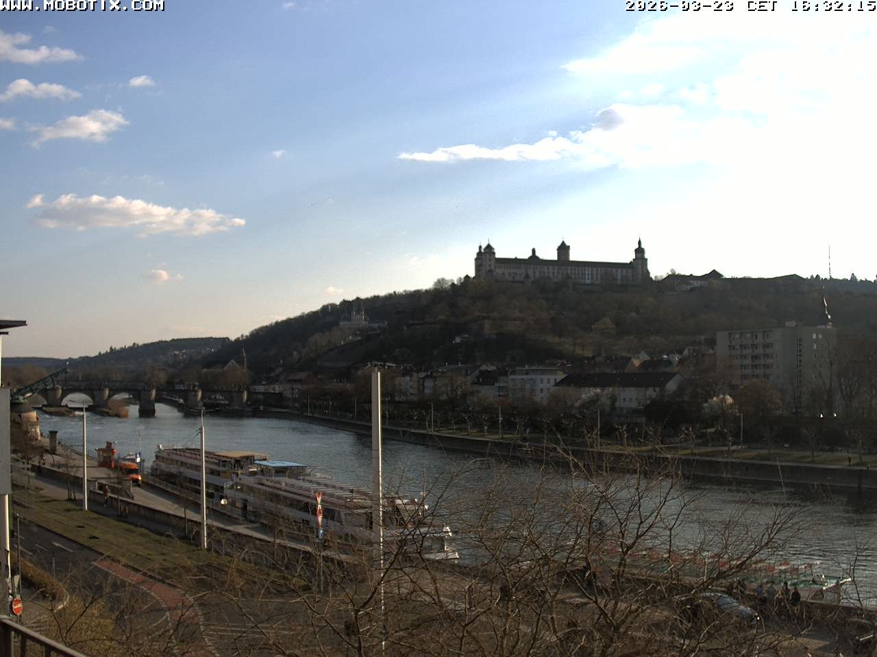 Archiv Foto Webcam Würzburg - Festung Marienberg