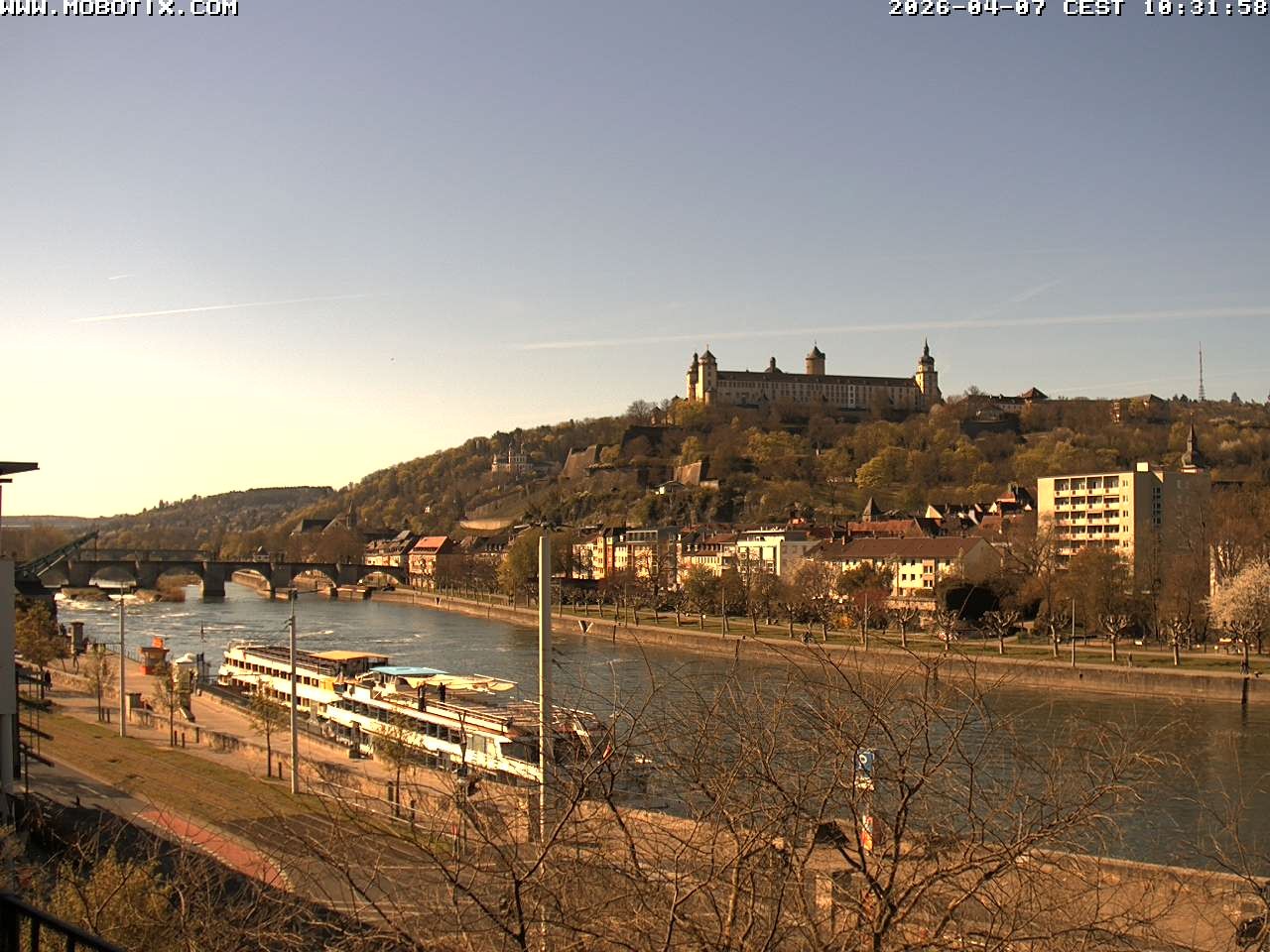 Archiv Foto Webcam Würzburg - Festung Marienberg