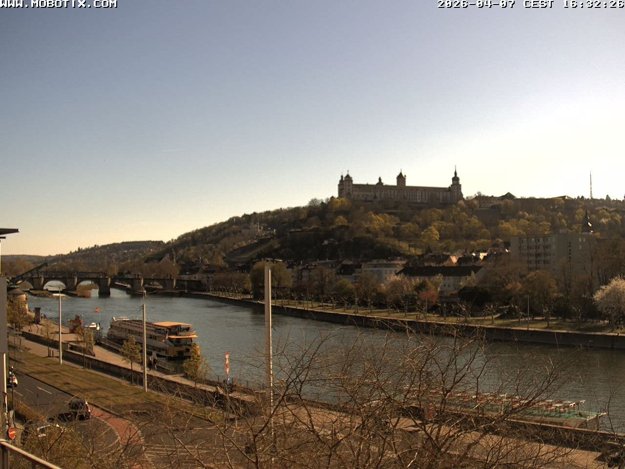 Archiv Foto Webcam Würzburg - Festung Marienberg