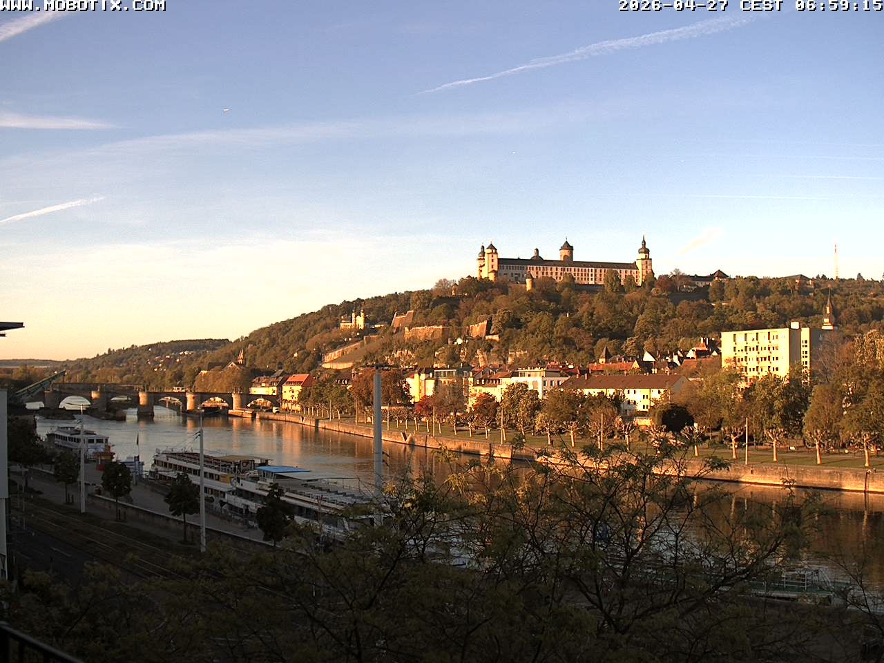 Archiv Foto Webcam Würzburg - Festung Marienberg