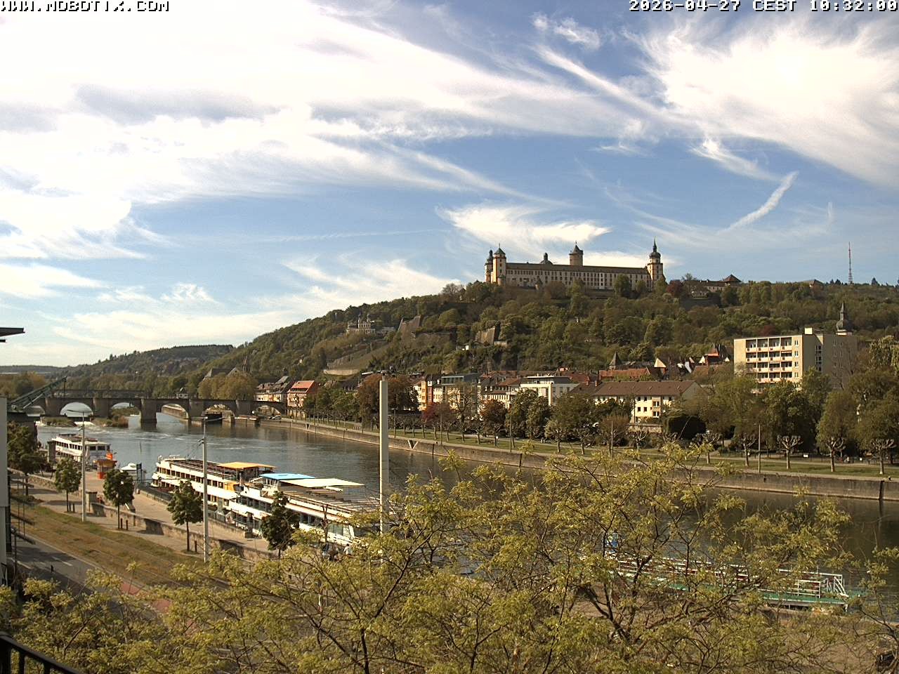 Archiv Foto Webcam Würzburg - Festung Marienberg