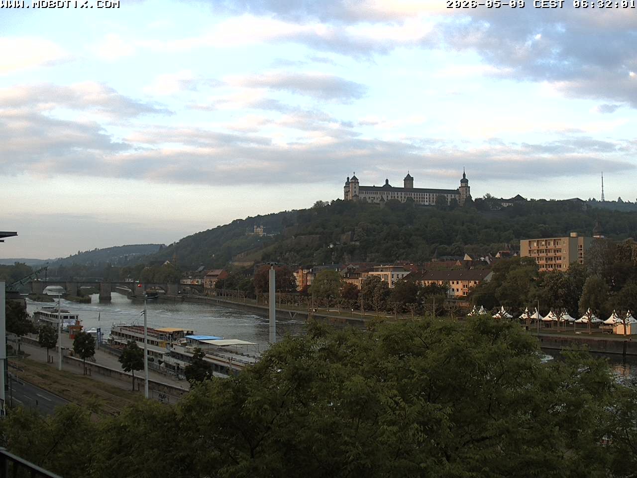 Archiv Foto Webcam Würzburg - Festung Marienberg
