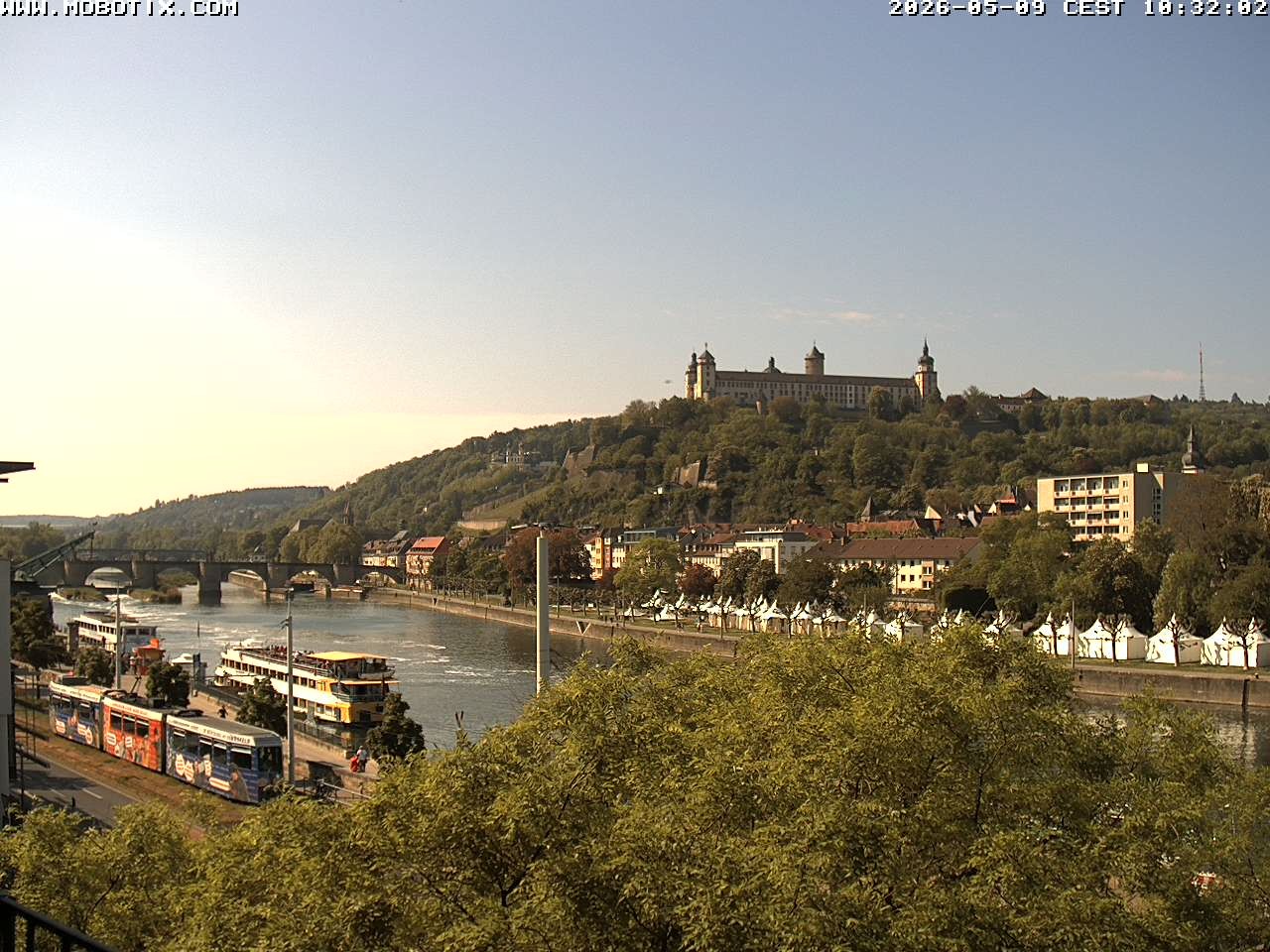 Archiv Foto Webcam Würzburg - Festung Marienberg