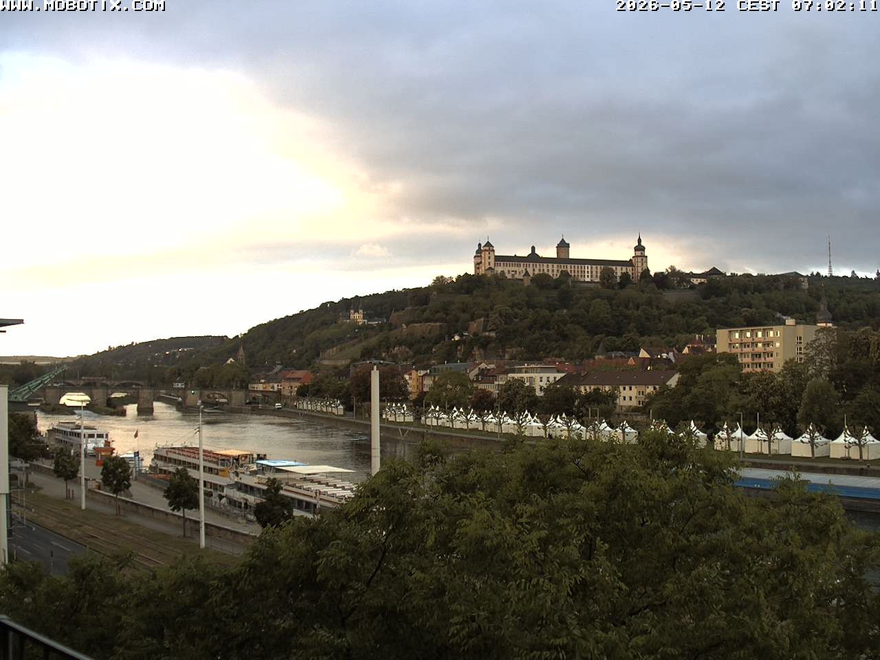 Archiv Foto Webcam Würzburg - Festung Marienberg