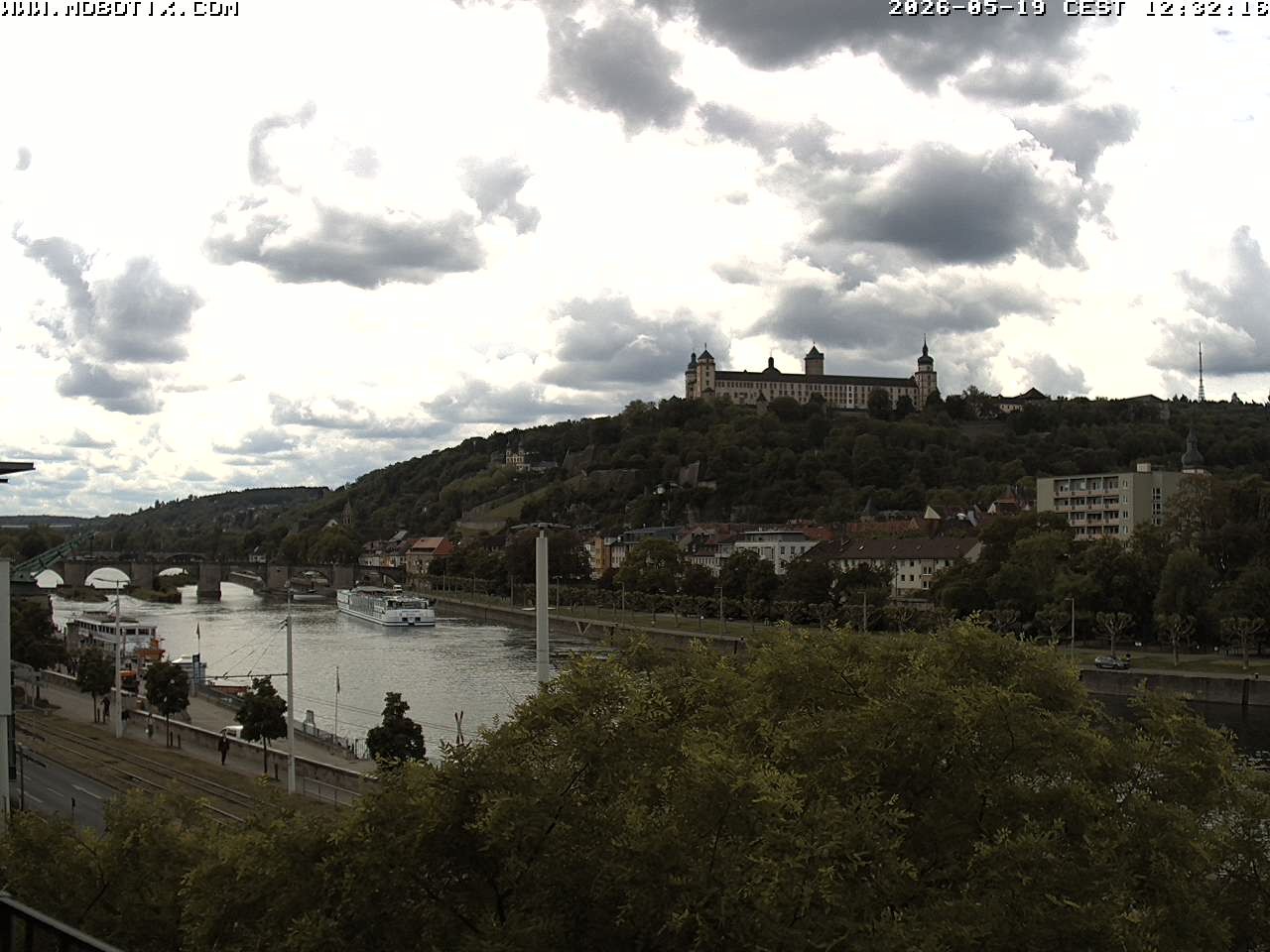 Archiv Foto Webcam Würzburg - Festung Marienberg