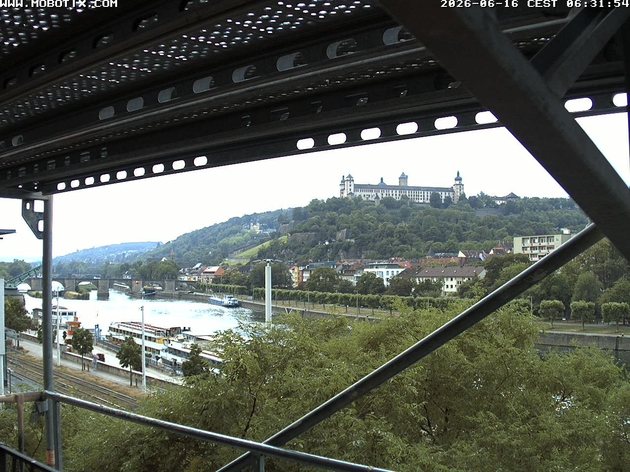 Archived image Webcam Fortress Würzburg, Bavaria