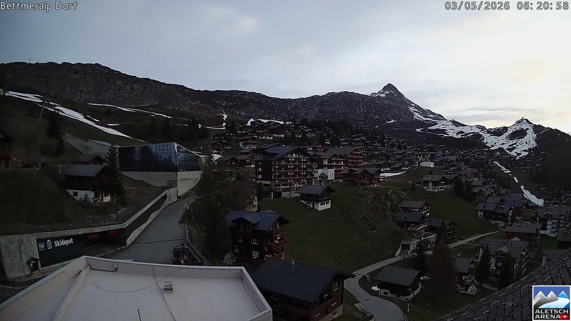 Archived image Webcam Bettmeralp II