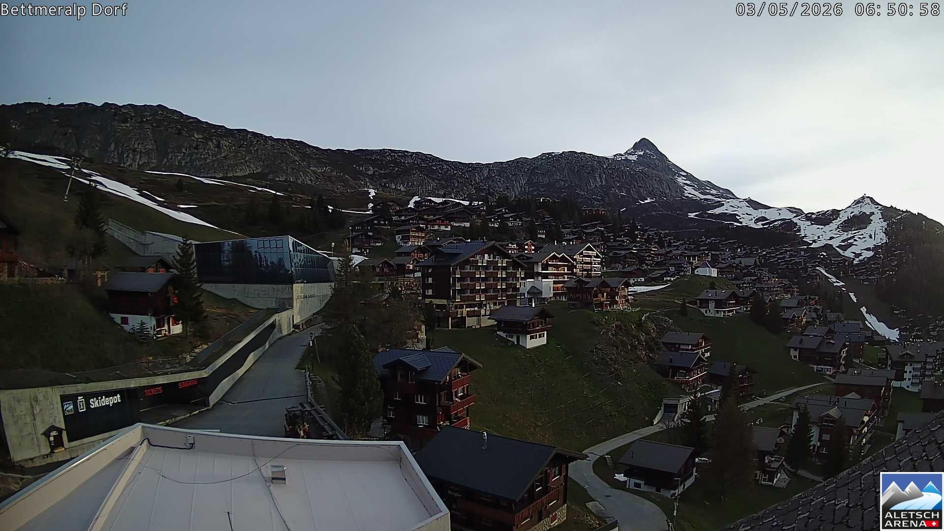 Archived image Webcam Bettmeralp II