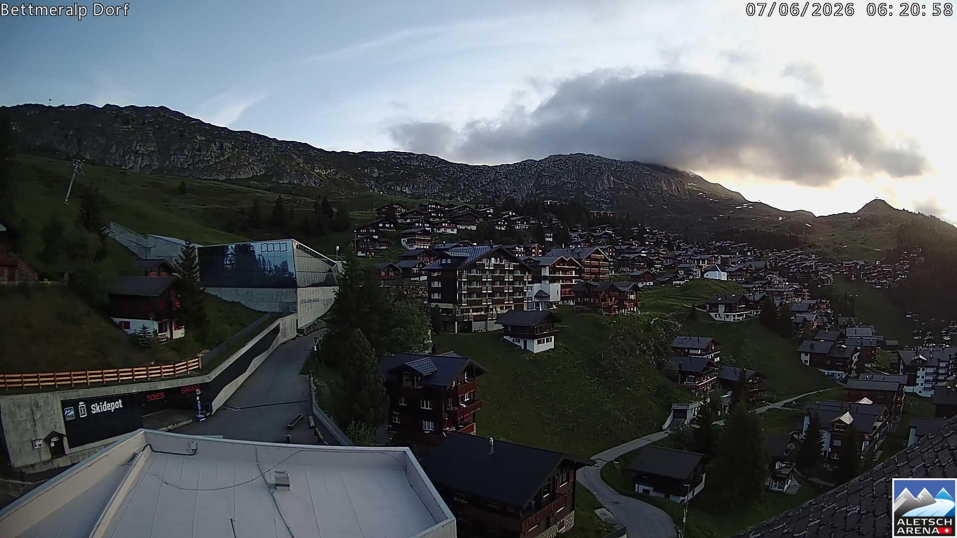 Archived image Webcam Bettmeralp II