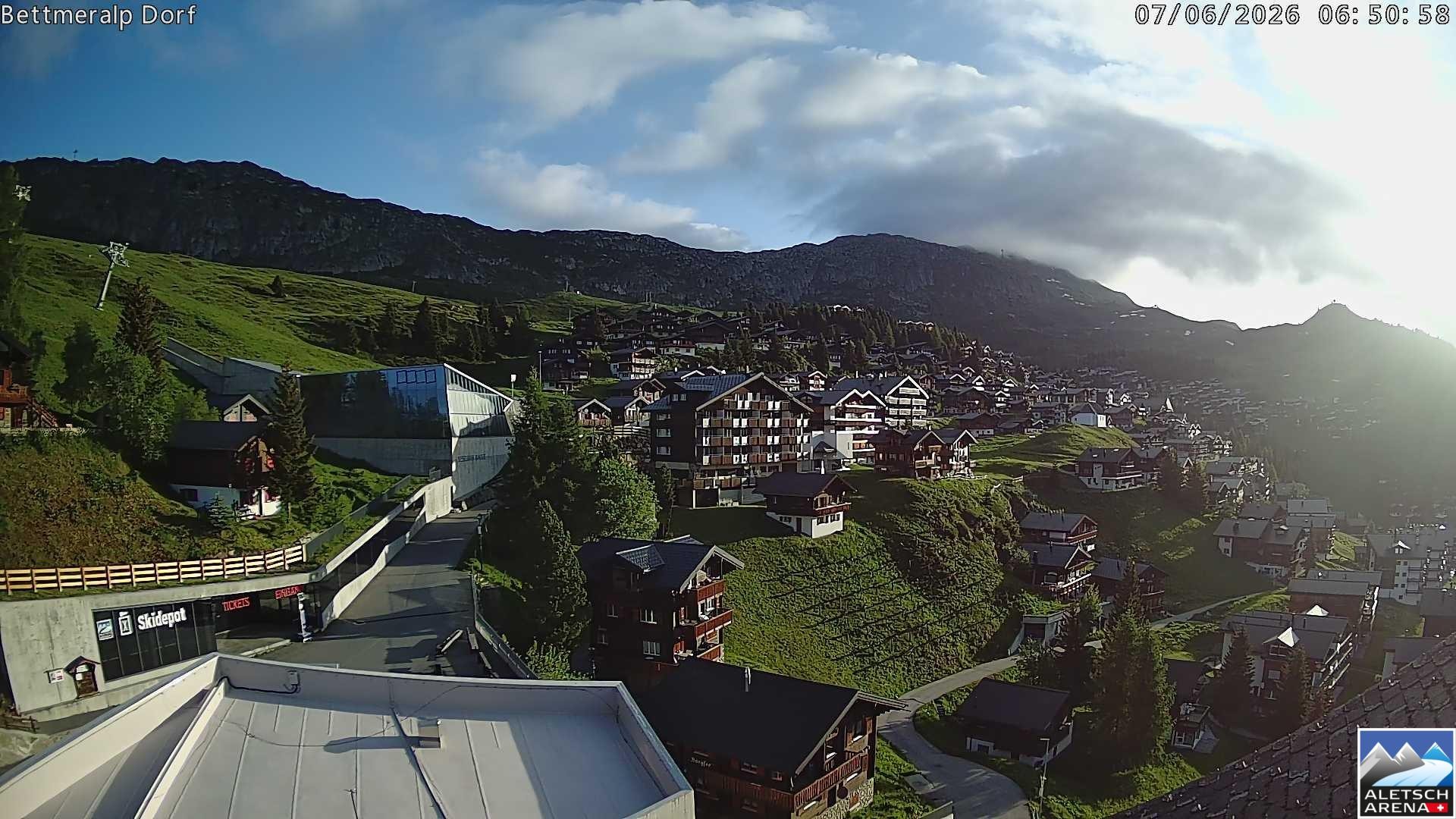 Archived image Webcam Bettmeralp II