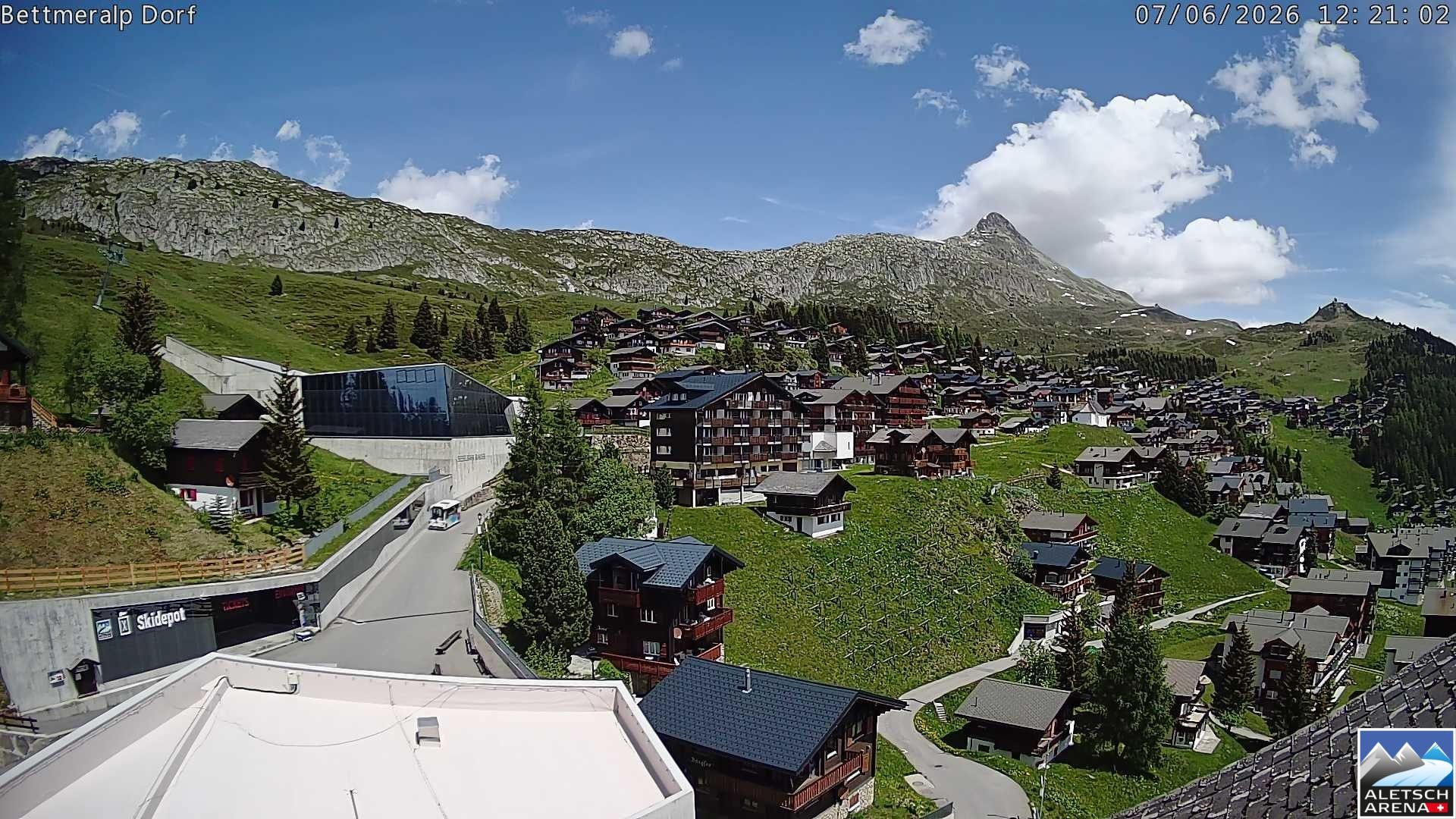 Archived image Webcam Bettmeralp II