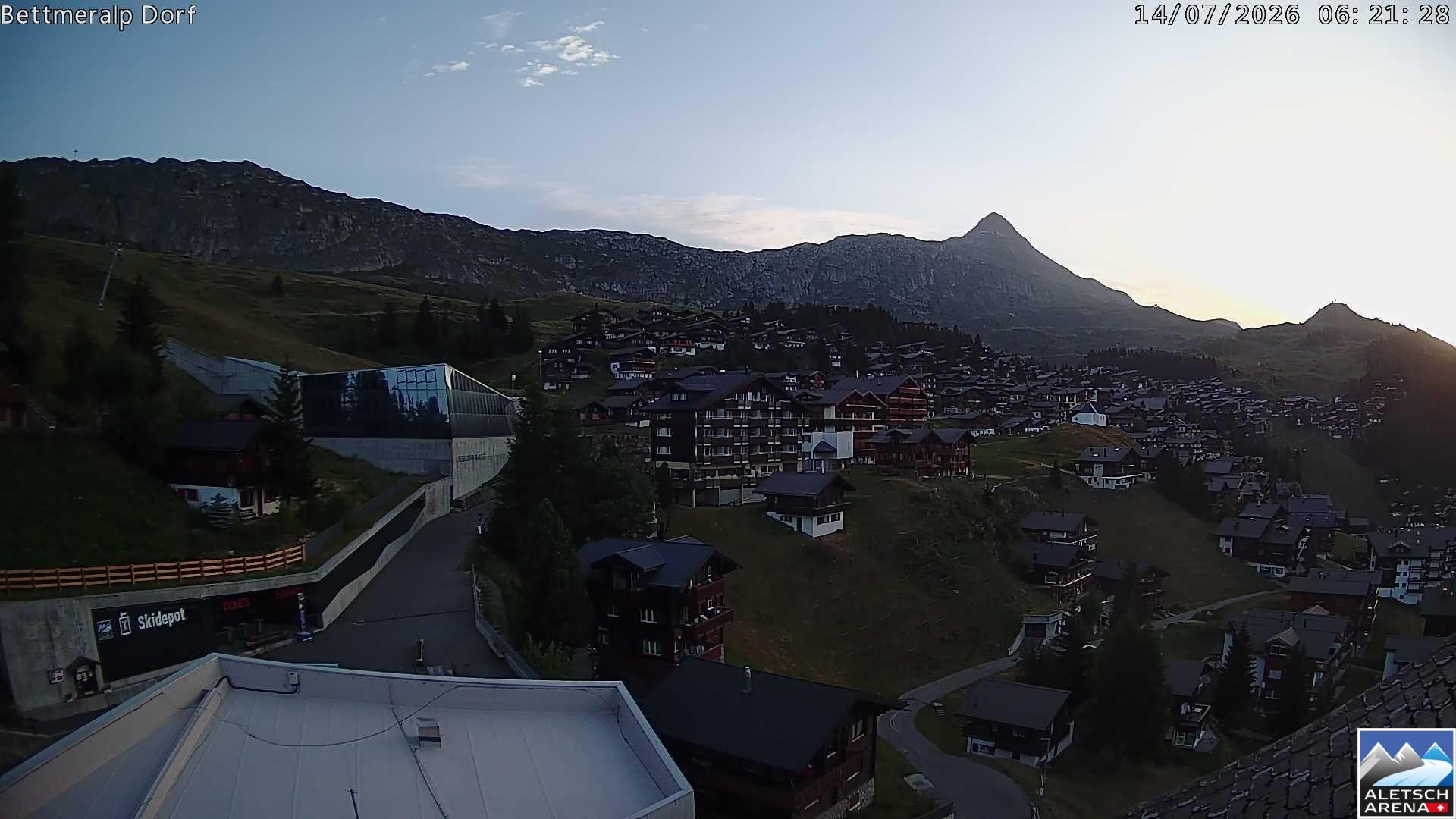 Archived image Webcam Bettmeralp II