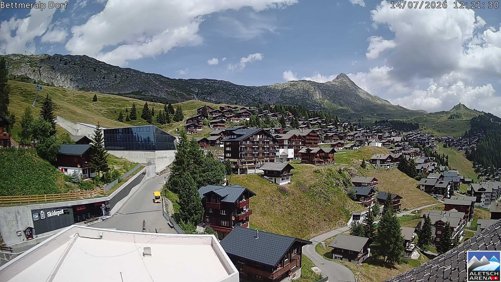 Archived image Webcam Bettmeralp II
