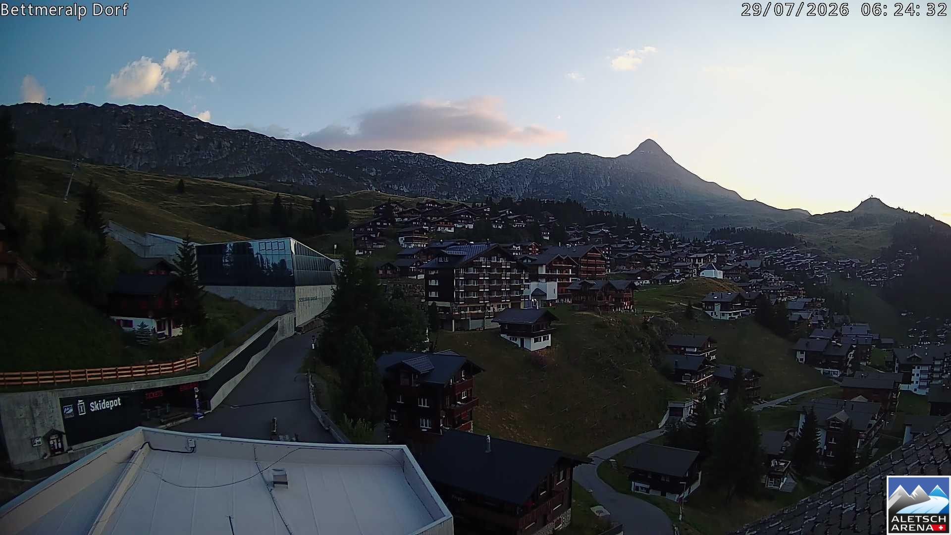 Archived image Webcam Bettmeralp II