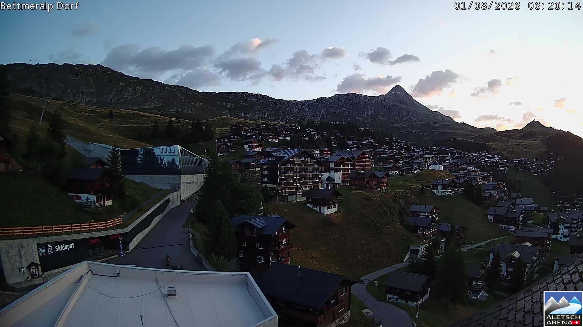 Archived image Webcam Bettmeralp II