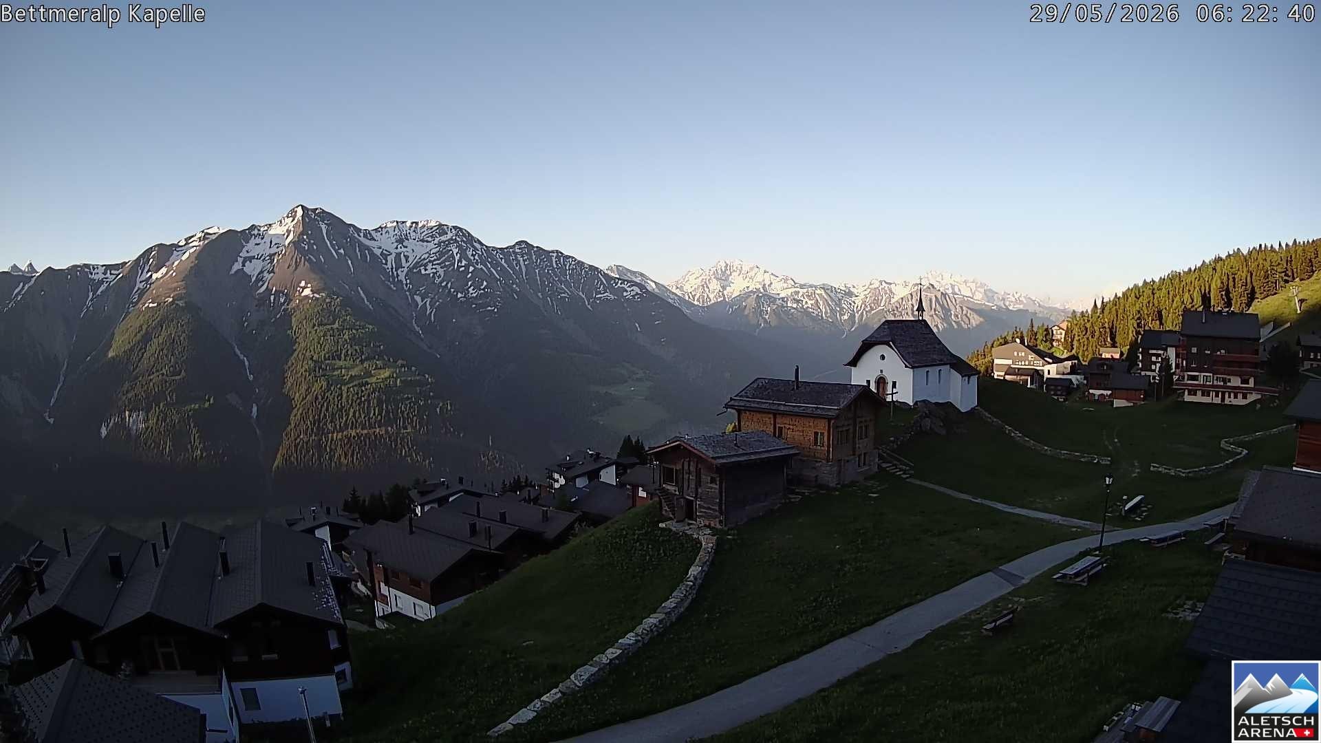 Archiv Foto Webcam Kapelle Bettmeralp