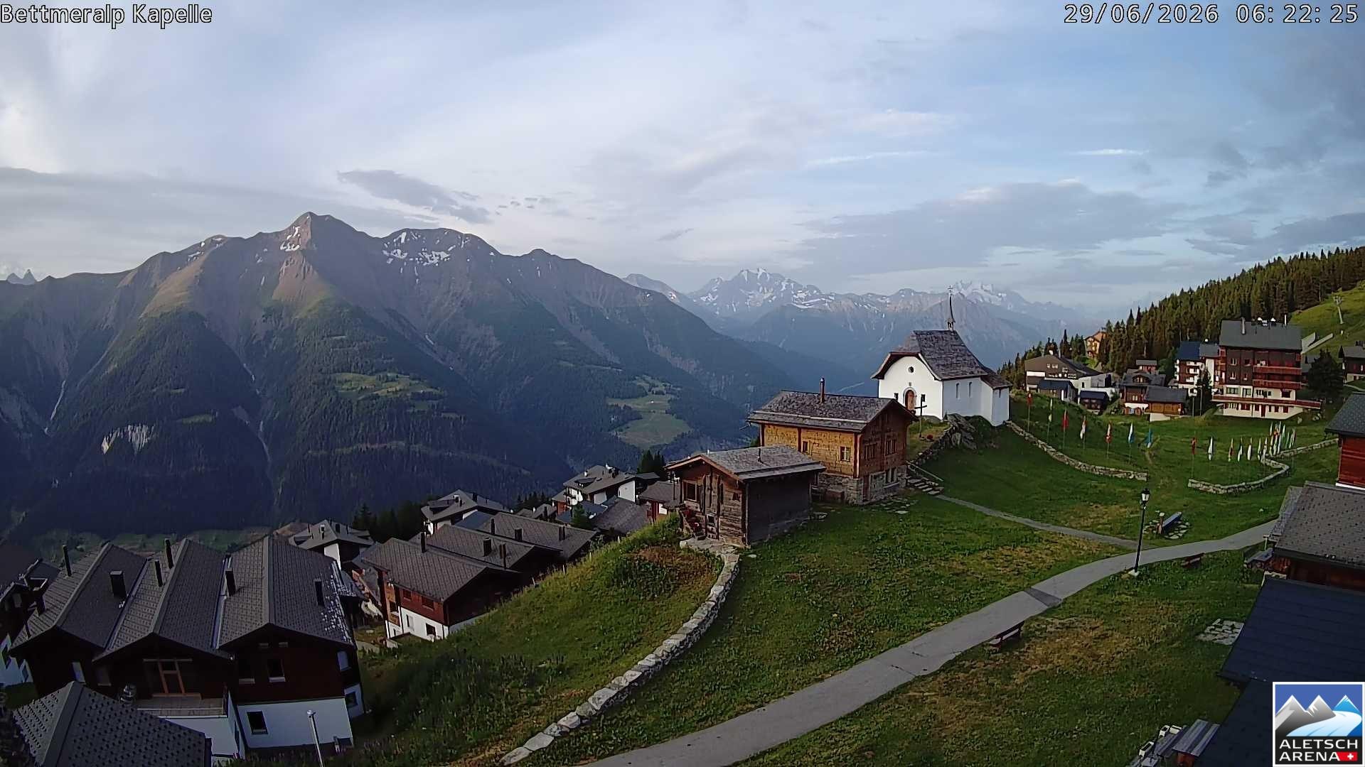 Archiv Foto Webcam Kapelle Bettmeralp