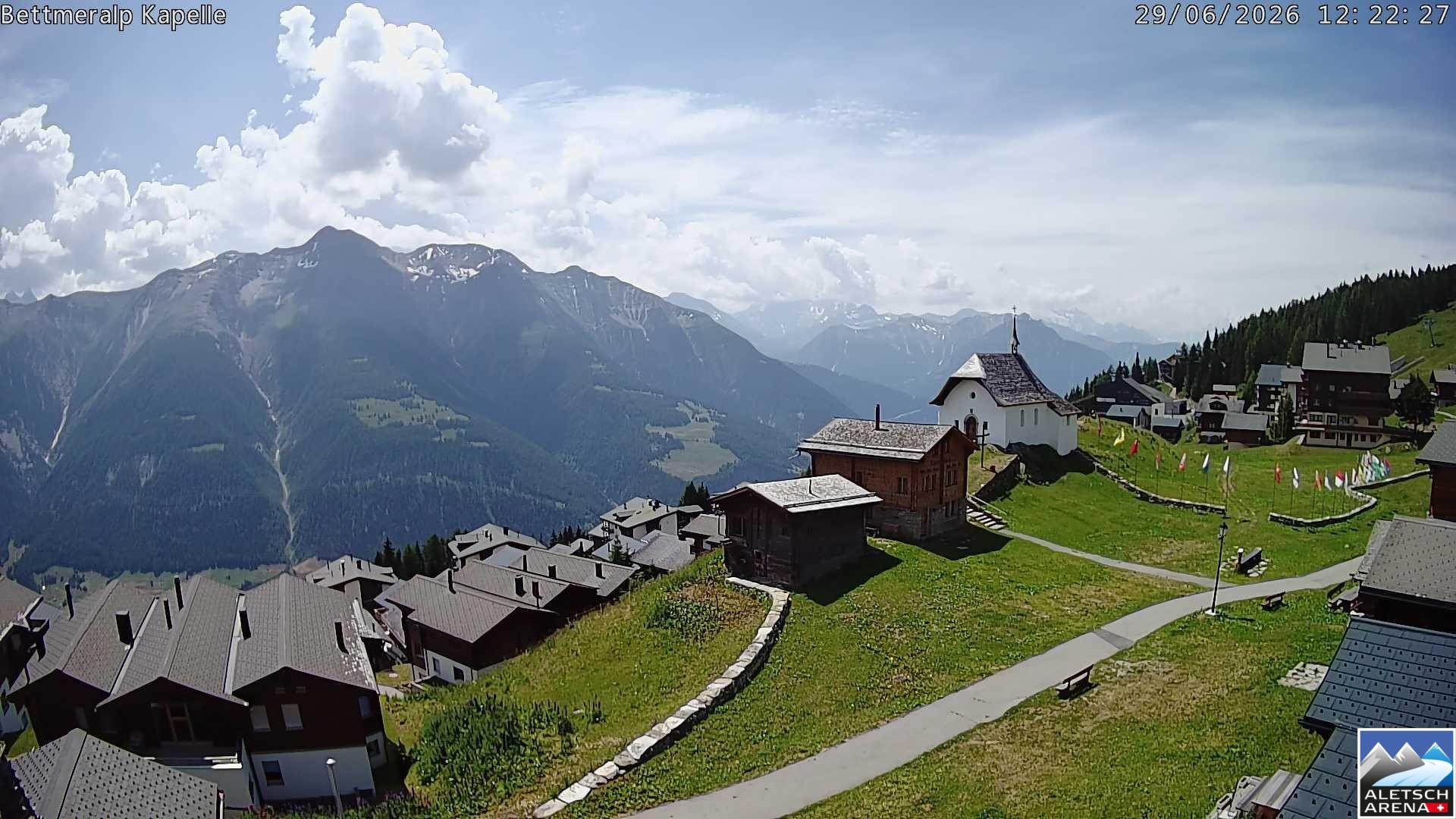 Archiv Foto Webcam Kapelle Bettmeralp