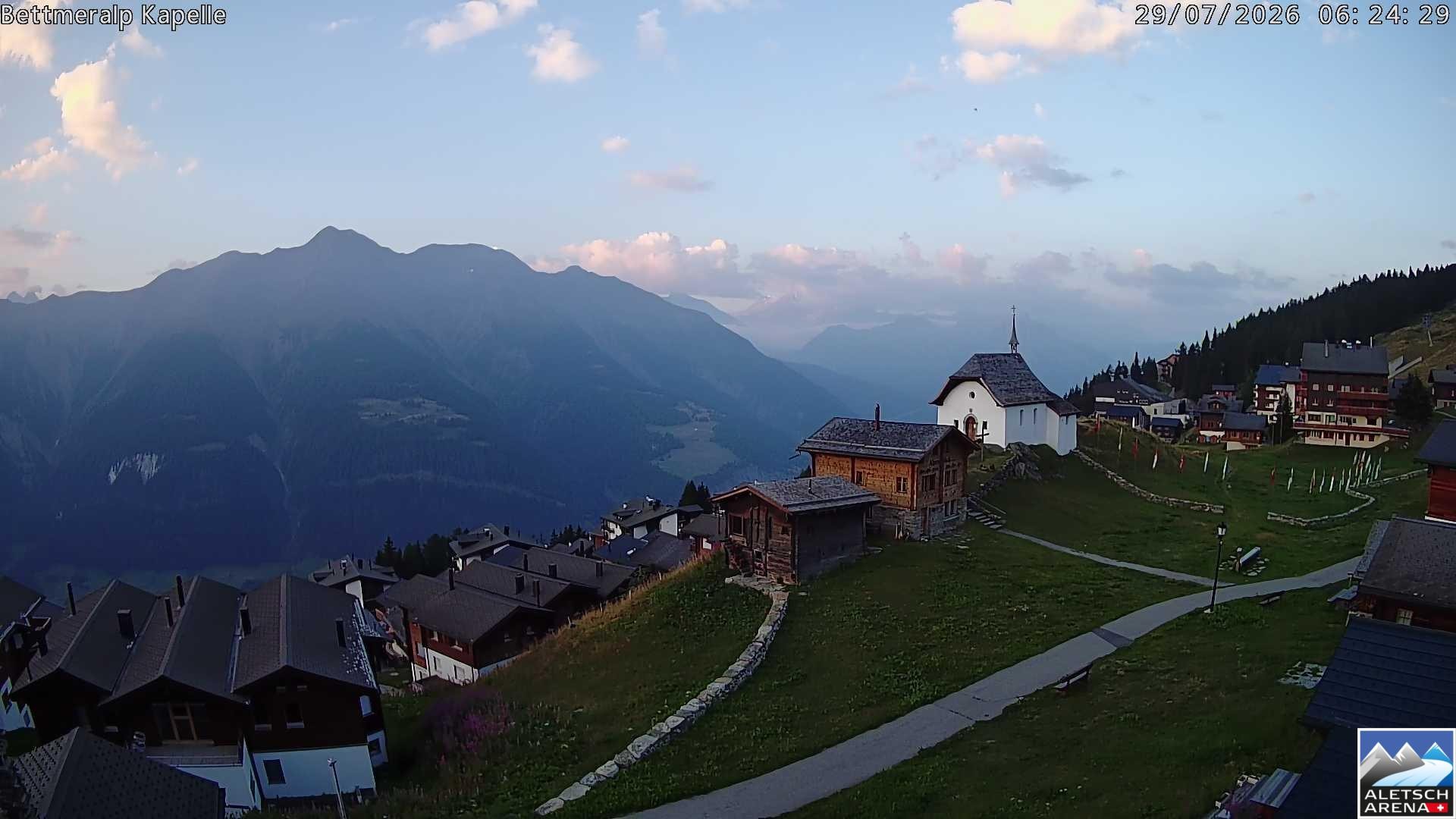 Archiv Foto Webcam Kapelle Bettmeralp