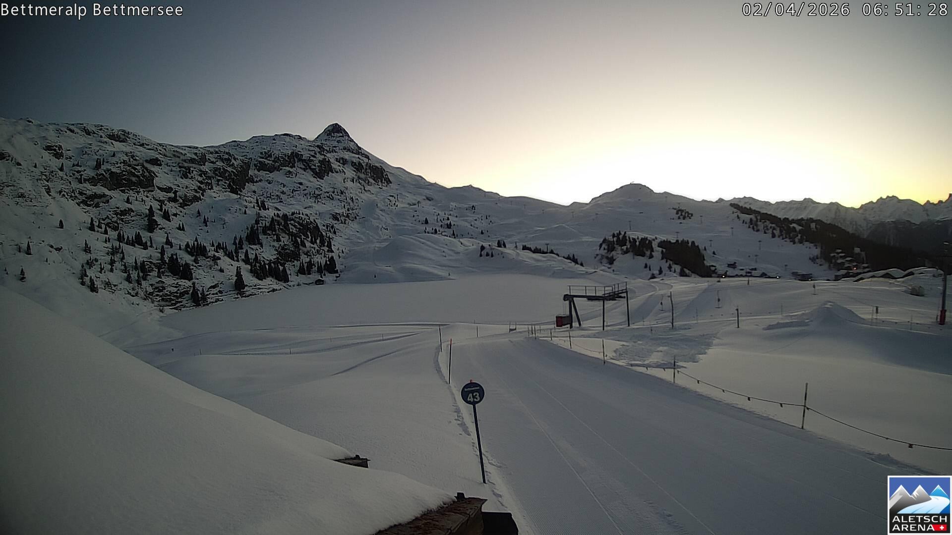 Archived image Webcam Bettmersee, Schweiz