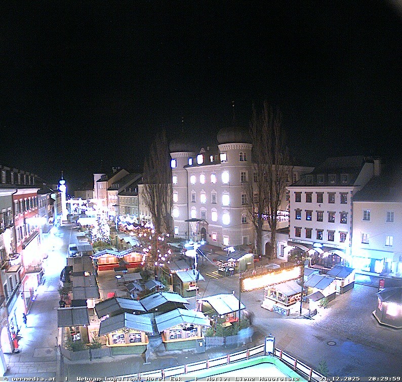 Archiv Foto Webcam Der Marktplatz von Lienz