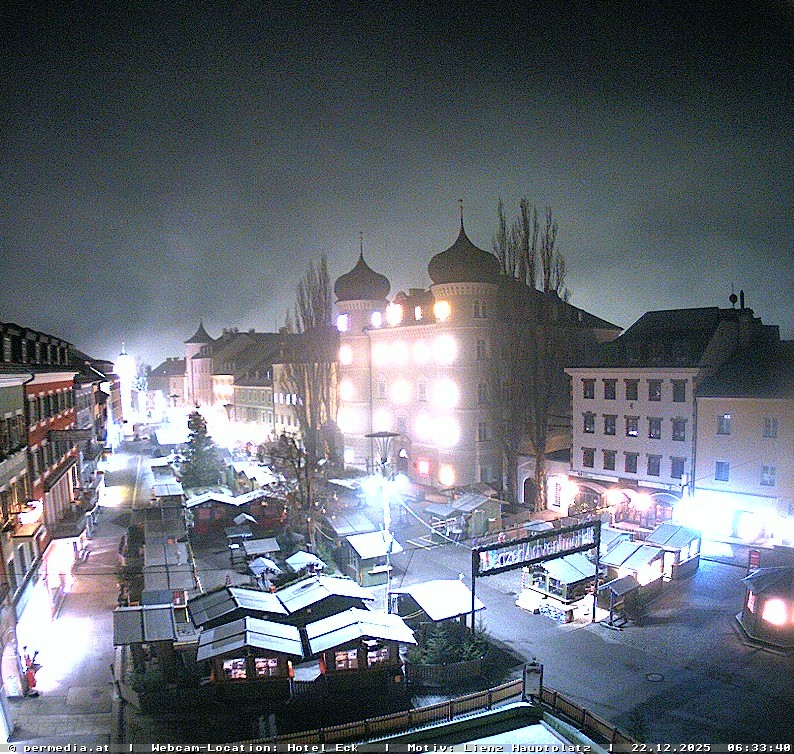 Archiv Foto Webcam Der Marktplatz von Lienz