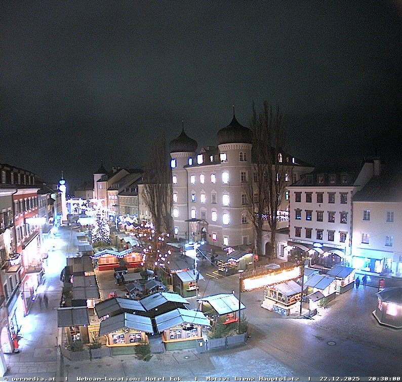 Archiv Foto Webcam Der Marktplatz von Lienz