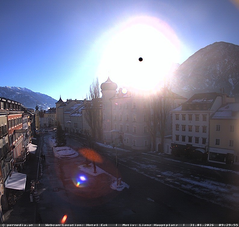 Archiv Foto Webcam Der Marktplatz von Lienz