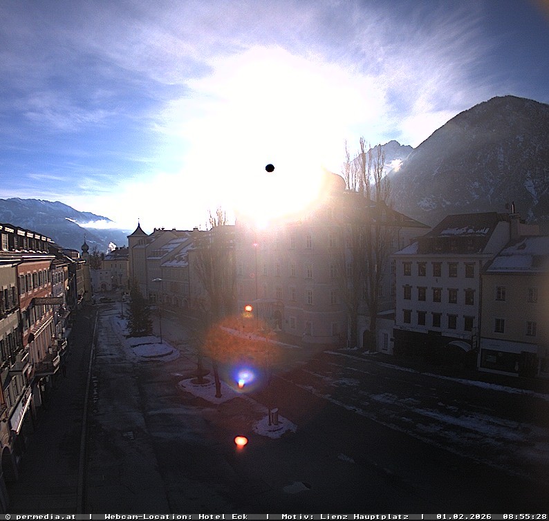 Archiv Foto Webcam Der Marktplatz von Lienz