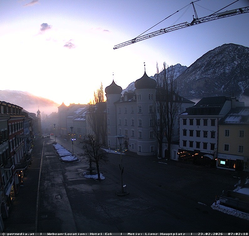 Archiv Foto Webcam Der Marktplatz von Lienz