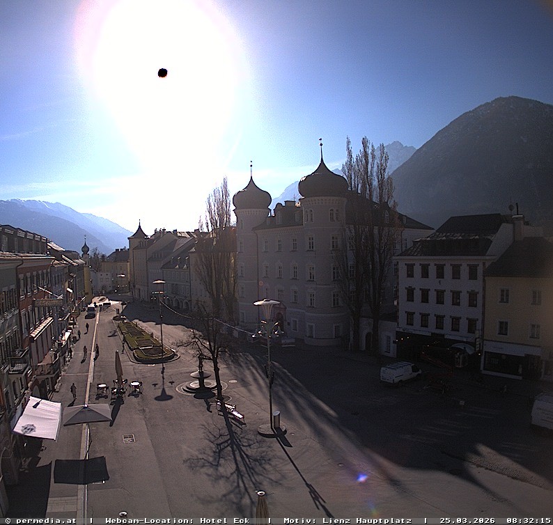 Archiv Foto Webcam Der Marktplatz von Lienz