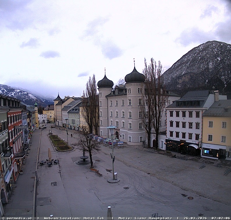 Archiv Foto Webcam Der Marktplatz von Lienz