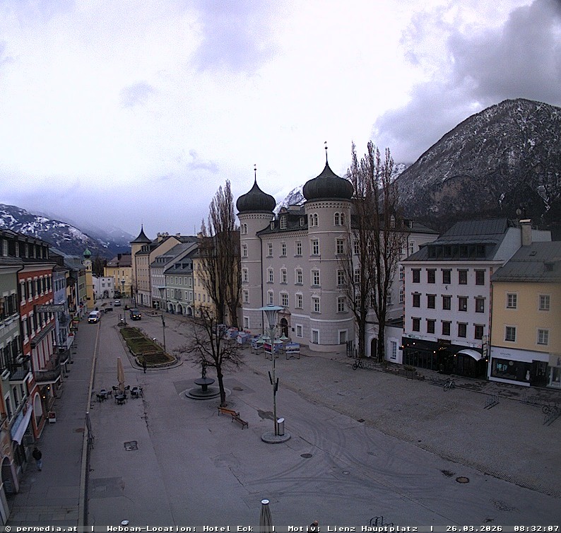 Archiv Foto Webcam Der Marktplatz von Lienz