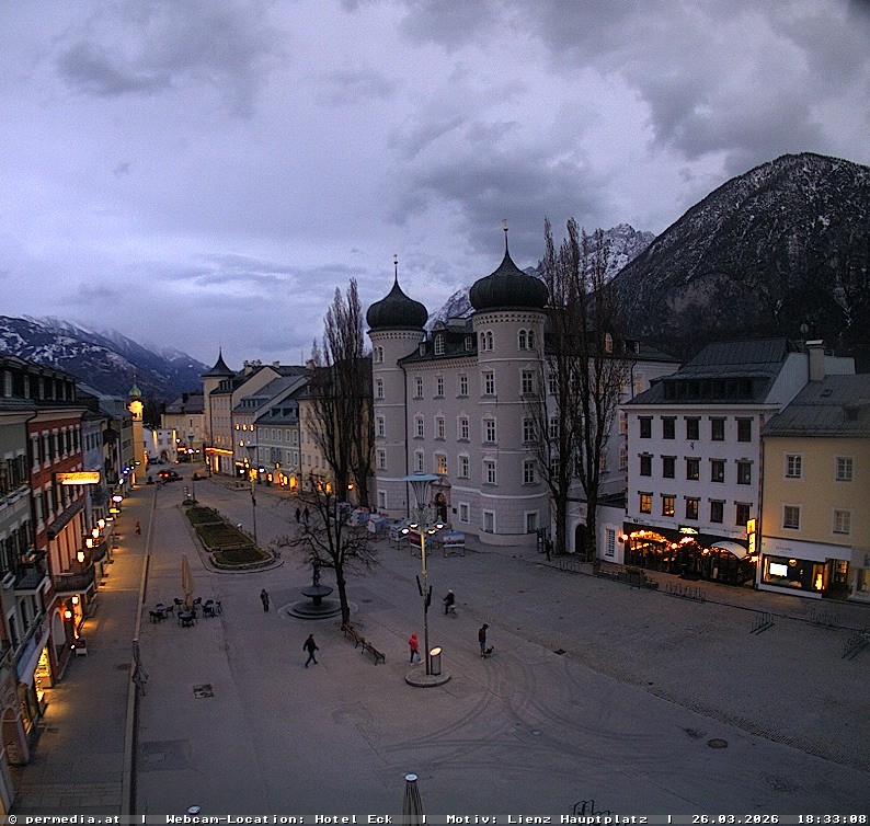Archiv Foto Webcam Der Marktplatz von Lienz