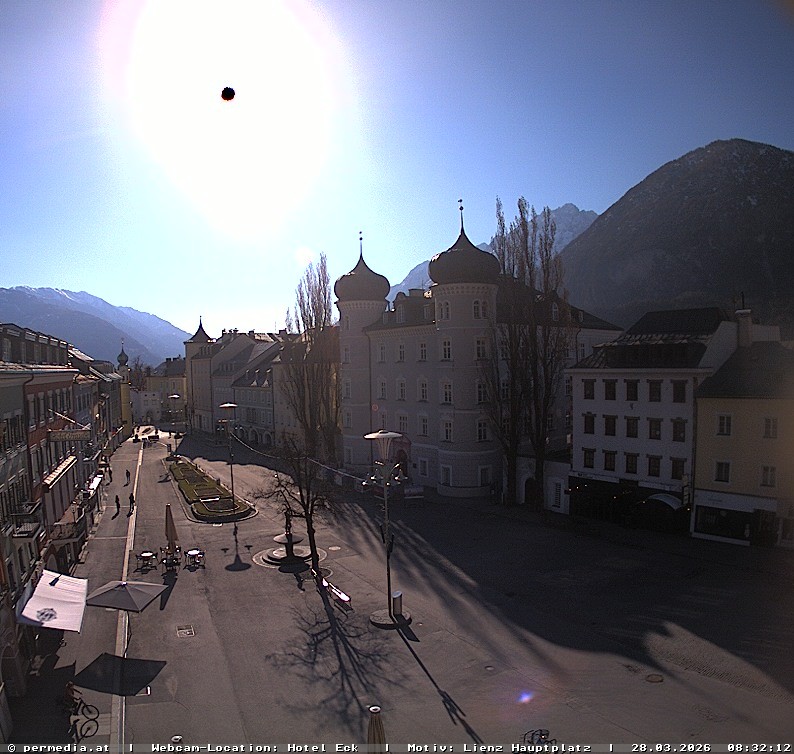 Archiv Foto Webcam Der Marktplatz von Lienz
