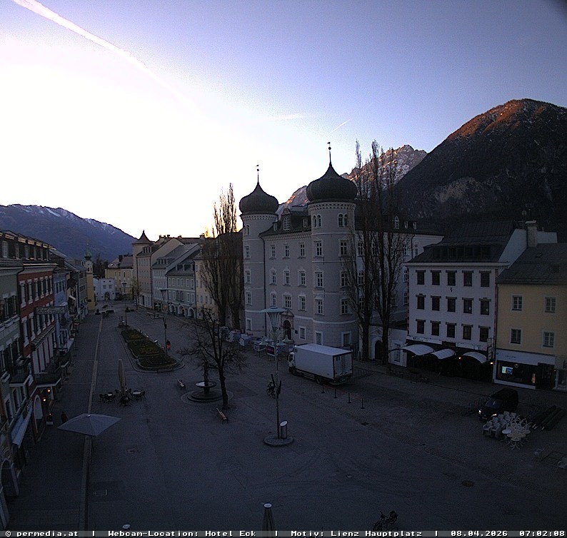 Archiv Foto Webcam Der Marktplatz von Lienz