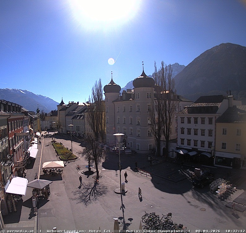 Archiv Foto Webcam Der Marktplatz von Lienz