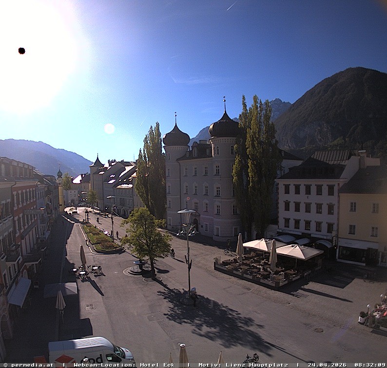 Archiv Foto Webcam Der Marktplatz von Lienz
