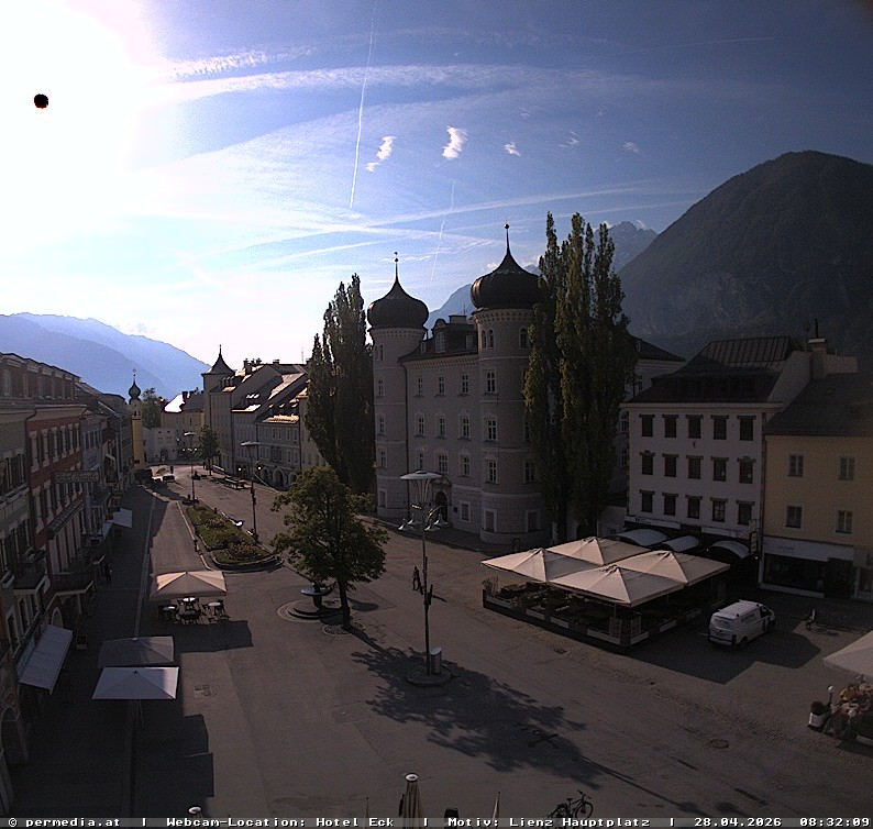 Archiv Foto Webcam Der Marktplatz von Lienz