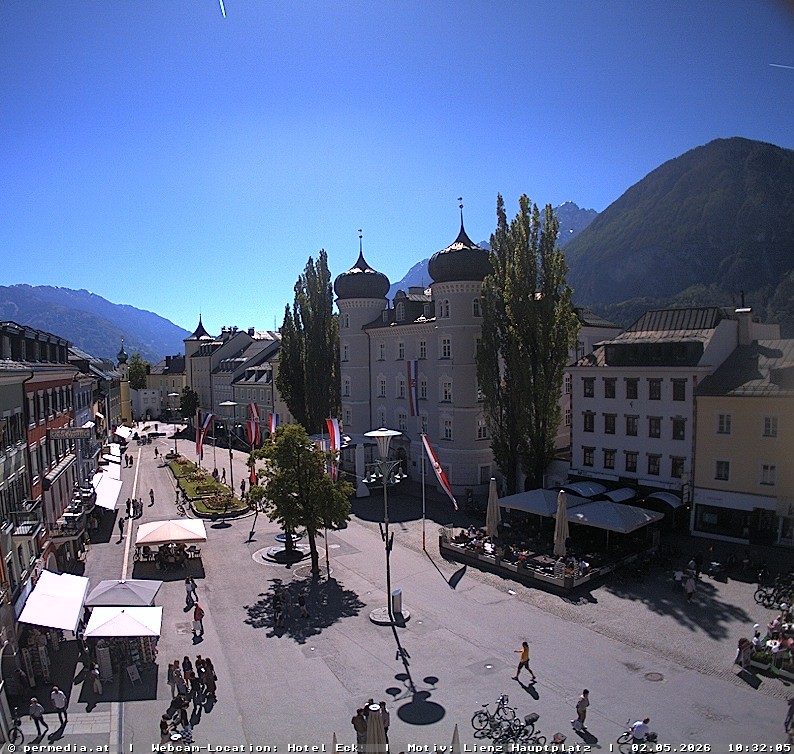 Archiv Foto Webcam Der Marktplatz von Lienz