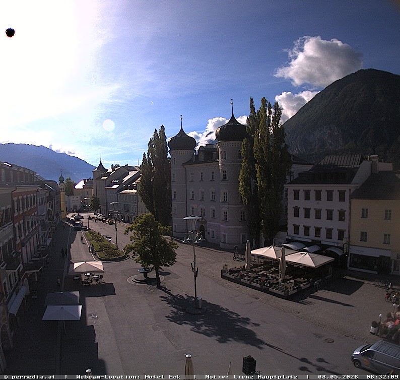 Archiv Foto Webcam Der Marktplatz von Lienz