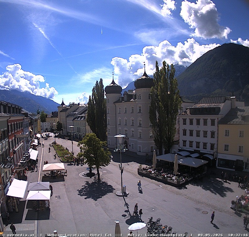 Archiv Foto Webcam Der Marktplatz von Lienz