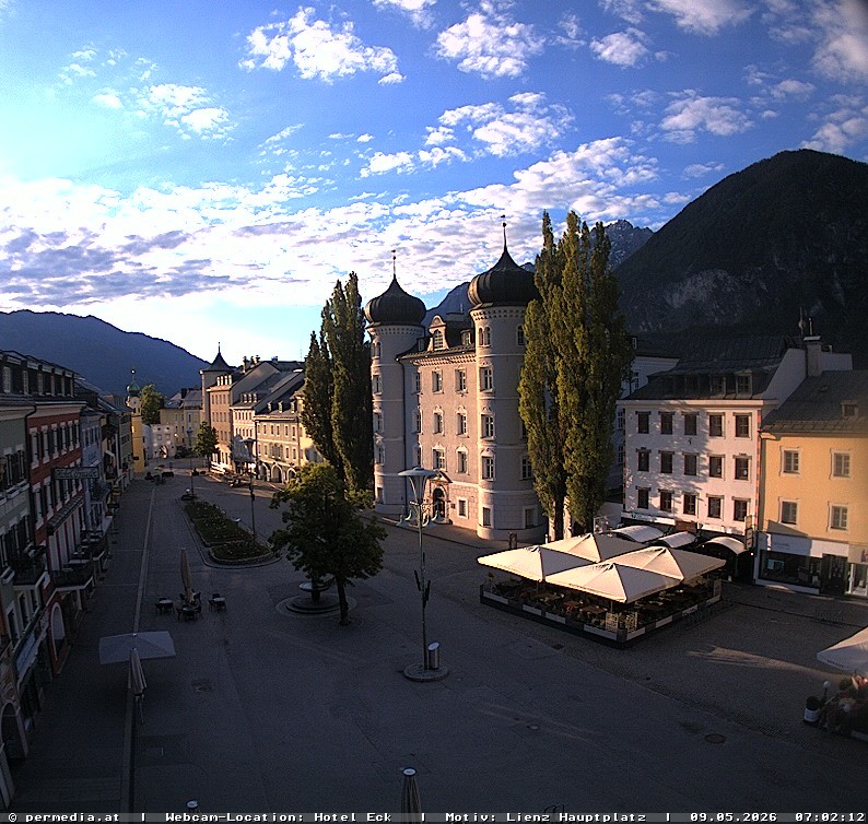 Archiv Foto Webcam Der Marktplatz von Lienz