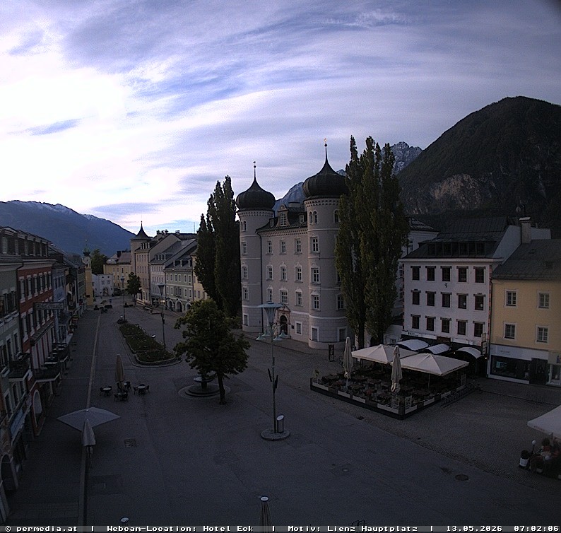 Archiv Foto Webcam Der Marktplatz von Lienz