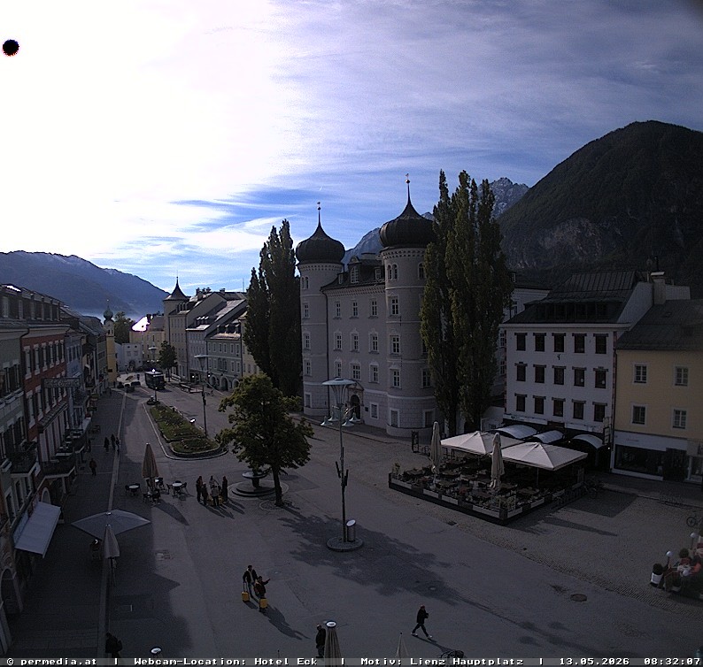 Archiv Foto Webcam Der Marktplatz von Lienz