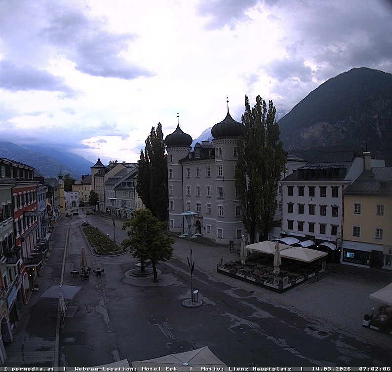 Archiv Foto Webcam Der Marktplatz von Lienz