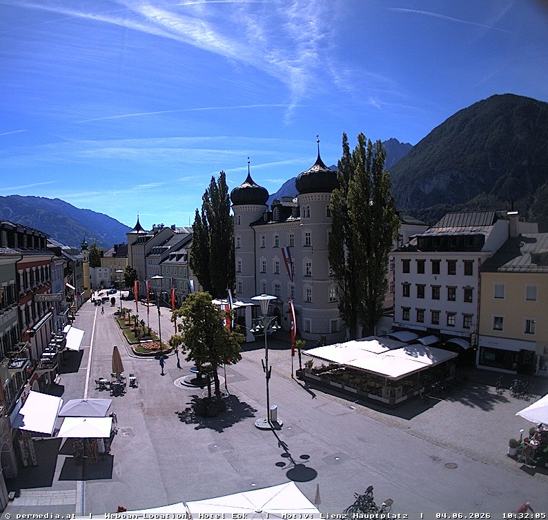 Archiv Foto Webcam Der Marktplatz von Lienz