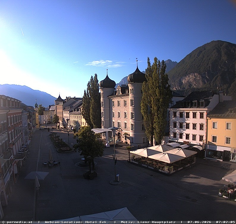 Archiv Foto Webcam Der Marktplatz von Lienz