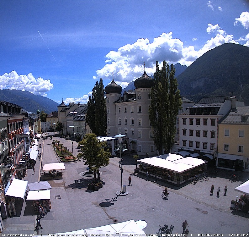 Archiv Foto Webcam Der Marktplatz von Lienz